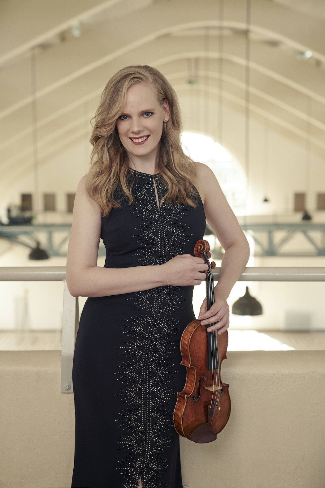 2 Simone Lamsma   LR (credit   Otto van den Toorn)