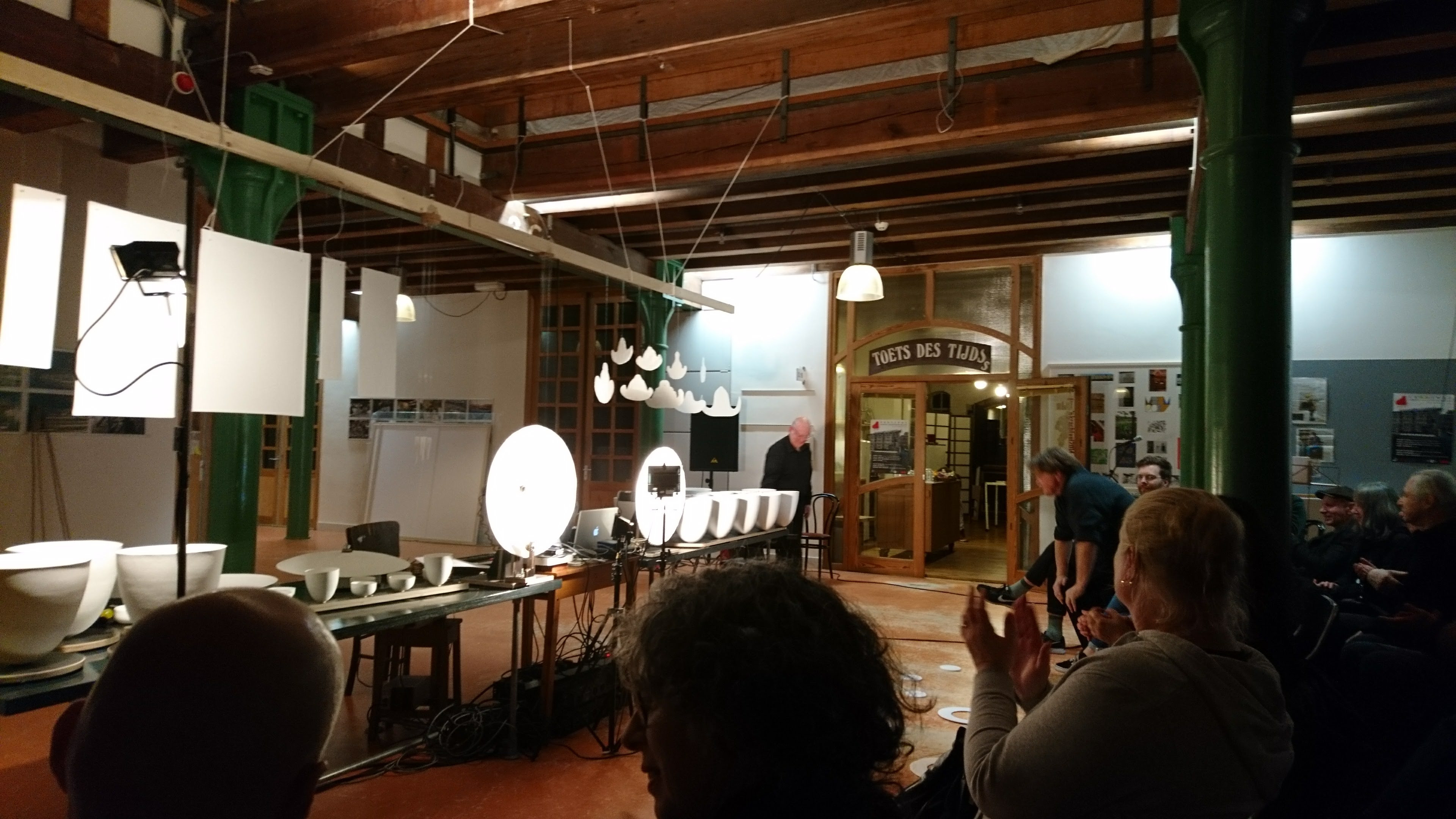 Td T Background Pic. J P G